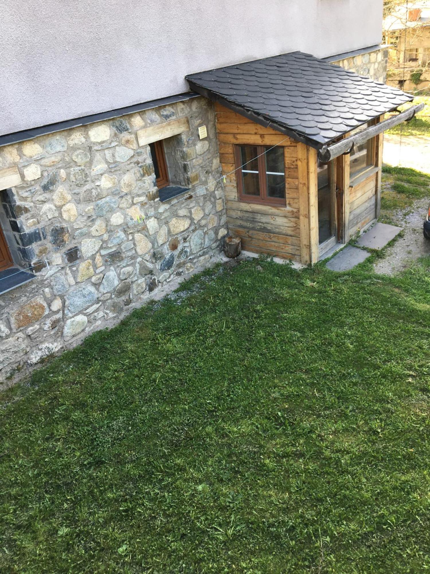 Appartement Paisible Pres Des Pistes De Ski 4 Pers Fontrabiouse Bagian luar foto